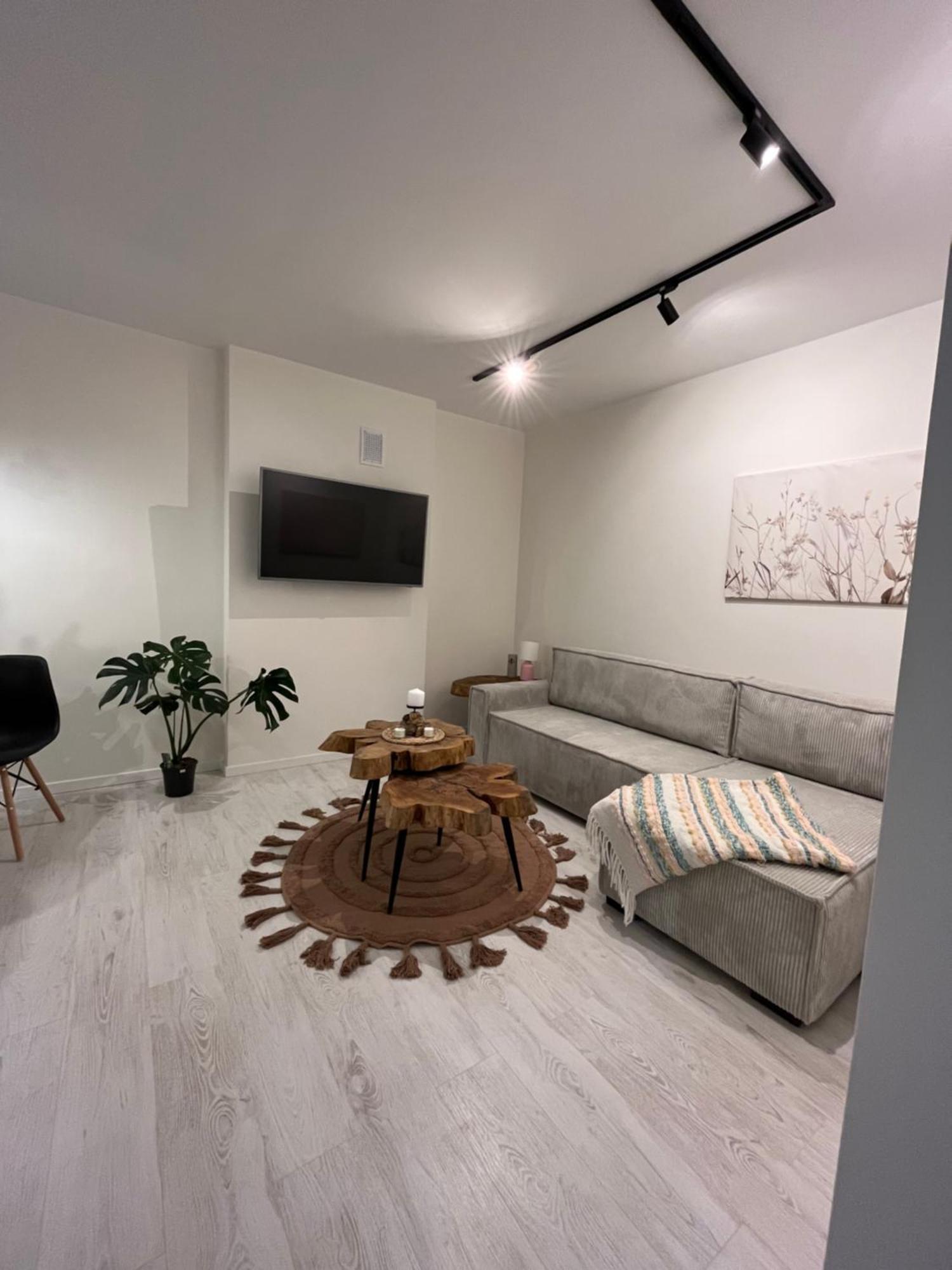 Apartamenty Aleja Jana Pawla II Wągrowiec Exterior foto